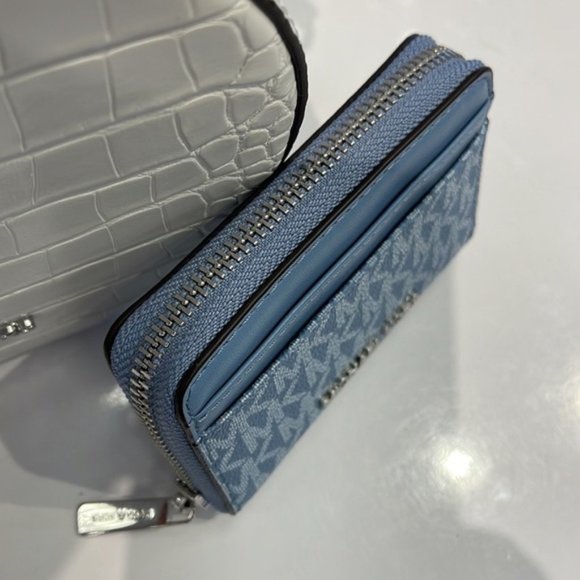 Michael Kors Jet Set Travel Medium Zip Around Card Case Chambray Multi - Picture 10 of 16